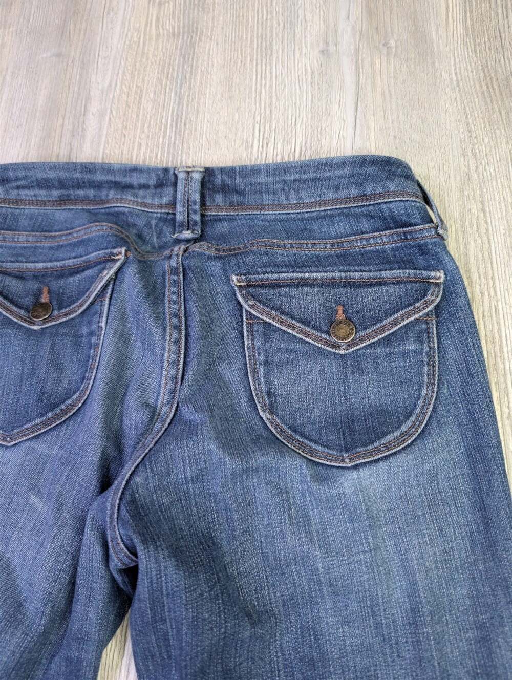 Banana Republic Women's Dark Wash Low-Rise Straight Leg Jeans‎ Size 2 - Picture 3 of 10